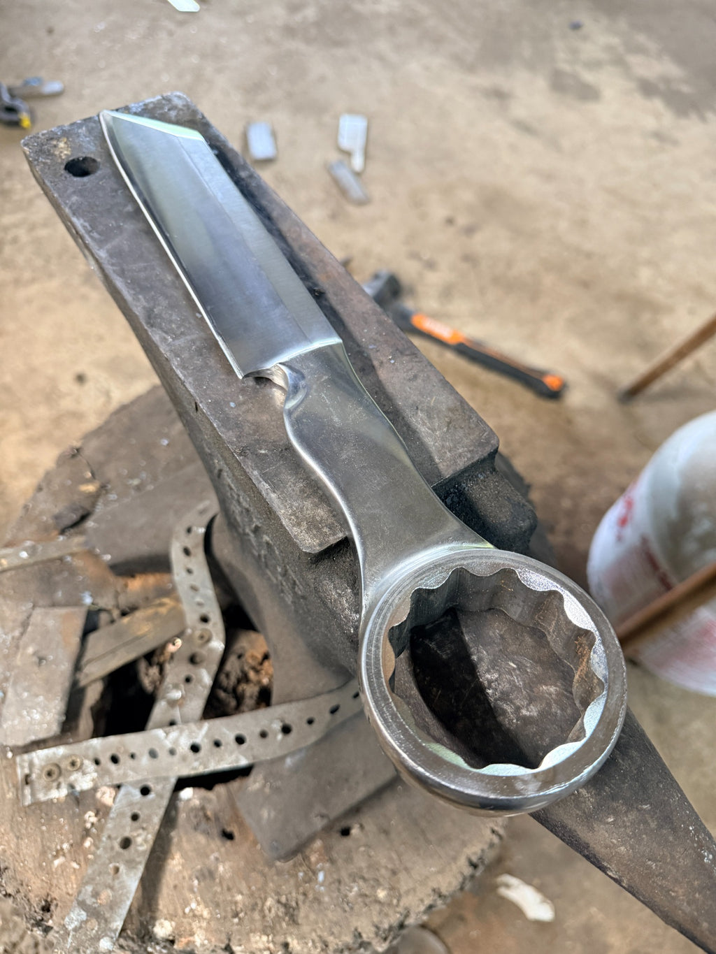 Made-to-Order Wrench Knife